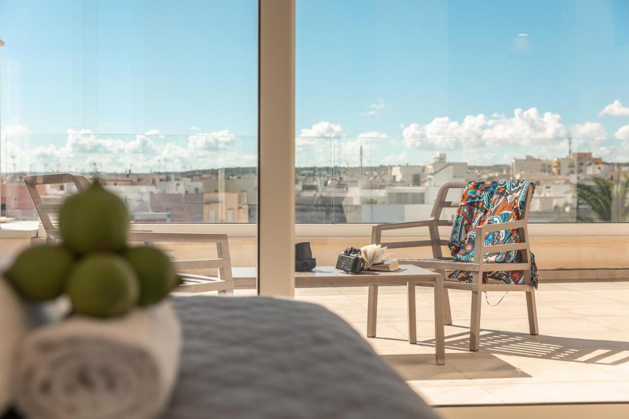 ポリニャーノ・ア・マーレ Palazzo Novecento Bed & Breakfast エクステリア 写真