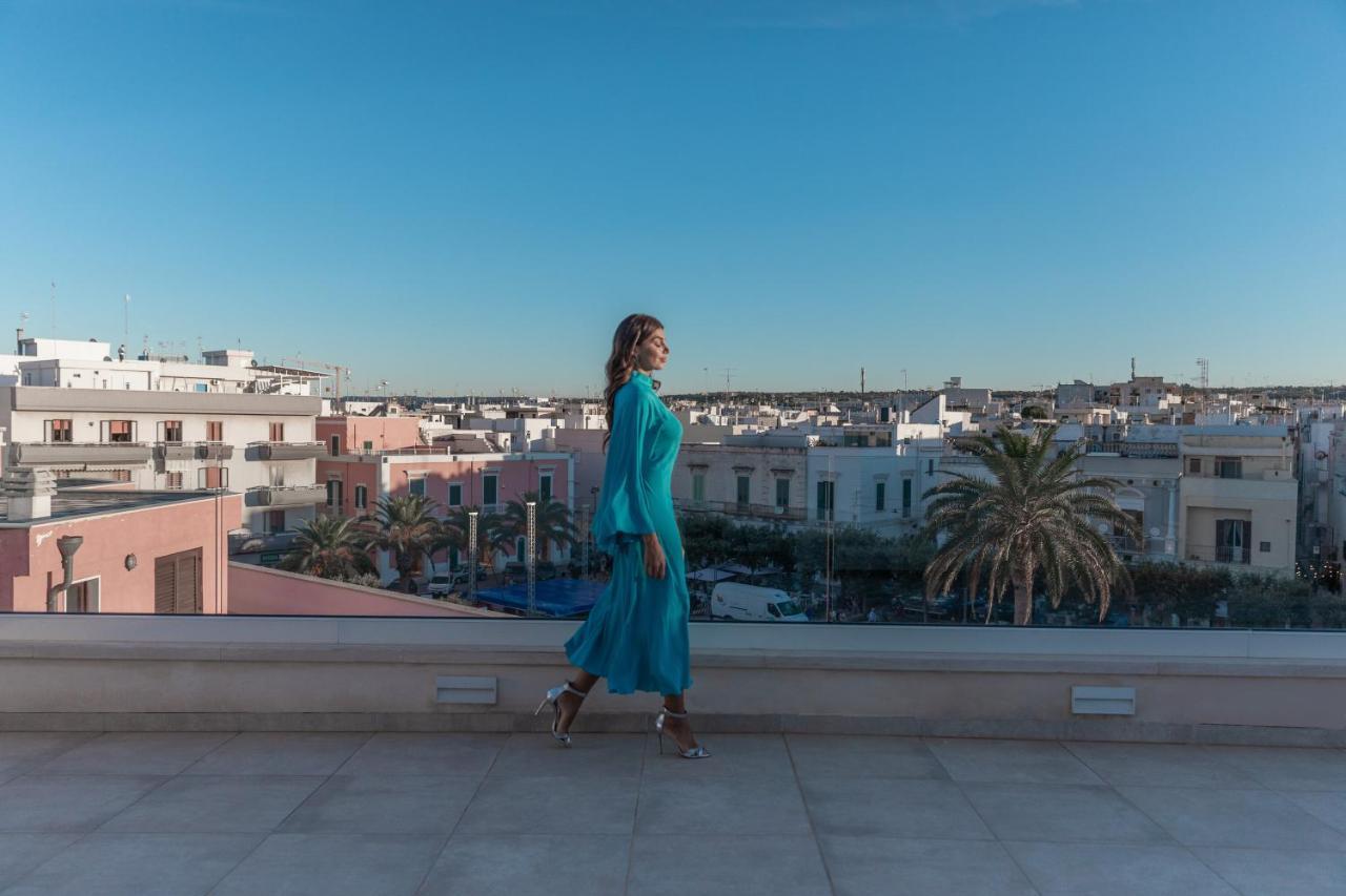 ポリニャーノ・ア・マーレ Palazzo Novecento Bed & Breakfast エクステリア 写真